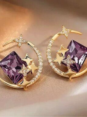 New Beautiful 18k Yellow Gold Amethyst White Sapphire Moon & Stars Studs
